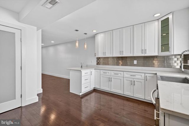 2218 16TH ST NE, Washington, DC 20018