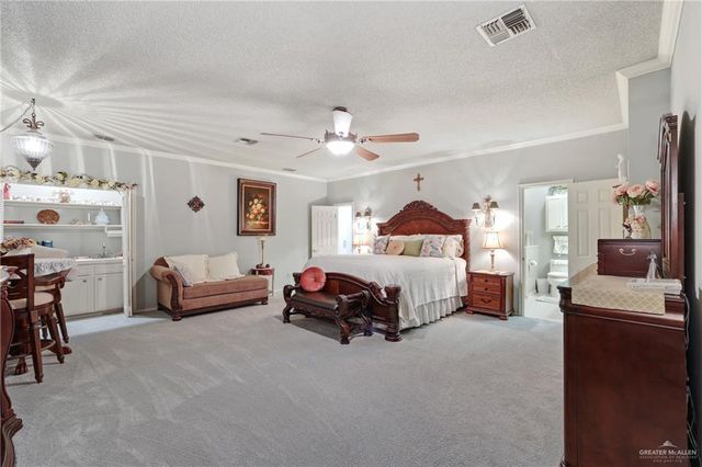 105 E Austin Avenue, Harlingen, TX 78550