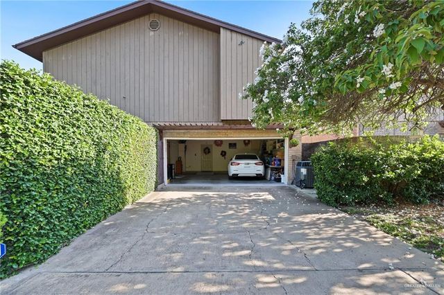 105 E Austin Avenue, Harlingen, TX 78550