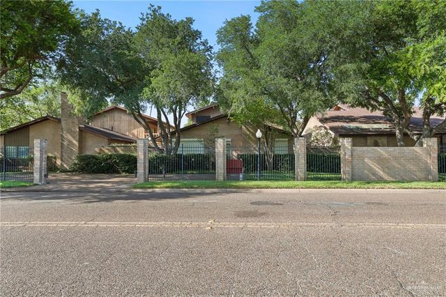 105 E Austin Avenue, Harlingen, TX 78550