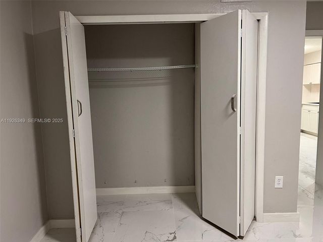 4300 SW 67th Ave 21, Miami, FL 33155