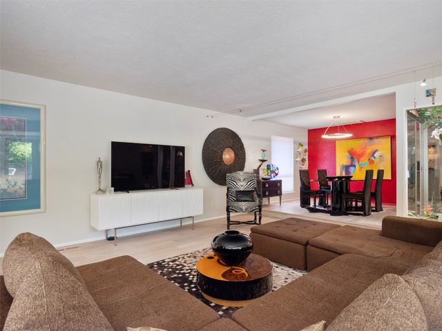 7501 Brookside Drive, Oklahoma City, OK 73132