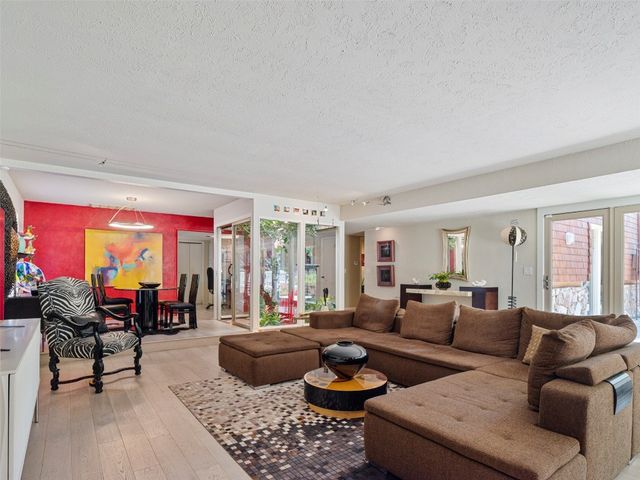 7501 Brookside Drive, Oklahoma City, OK 73132