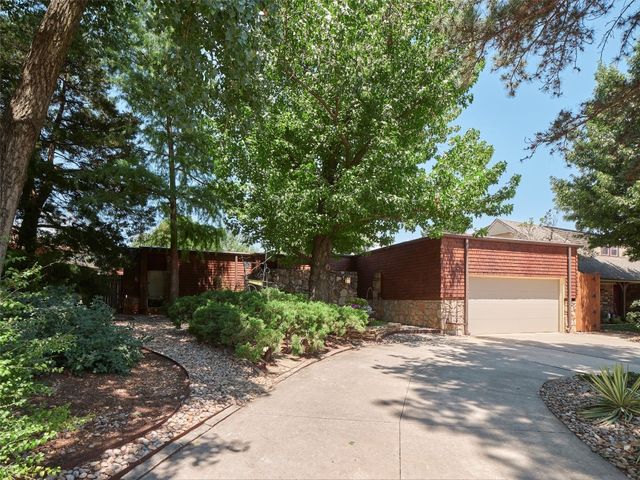 7501 Brookside Drive, Oklahoma City, OK 73132