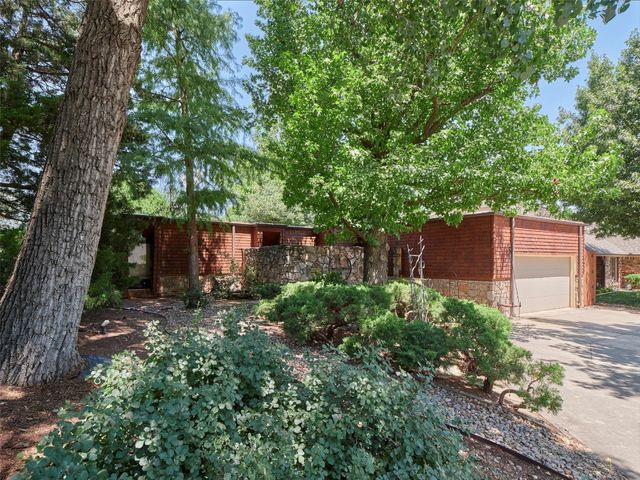 7501 Brookside Drive, Oklahoma City, OK 73132