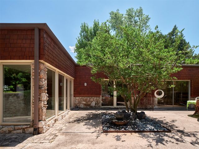 7501 Brookside Drive, Oklahoma City, OK 73132