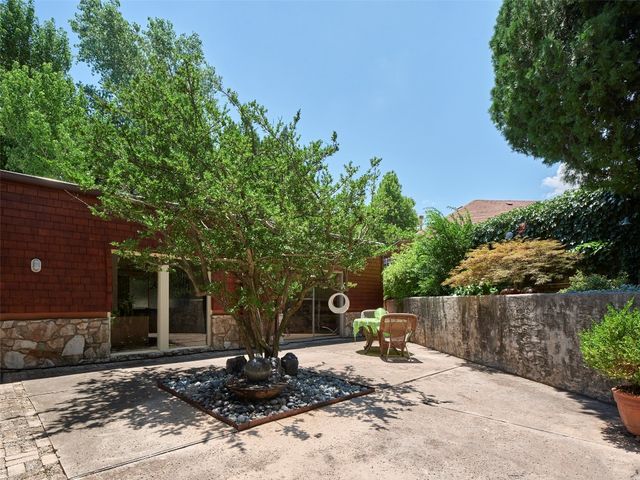 7501 Brookside Drive, Oklahoma City, OK 73132