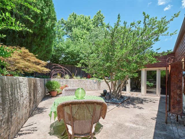7501 Brookside Drive, Oklahoma City, OK 73132