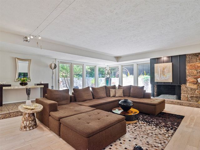 7501 Brookside Drive, Oklahoma City, OK 73132
