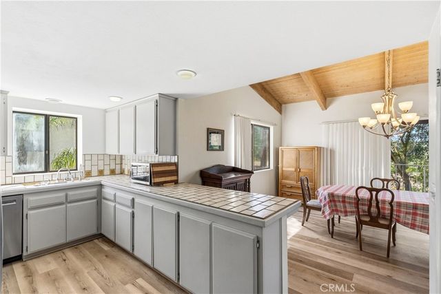 30619 Early Round Drive, Canyon Lake, CA 92587