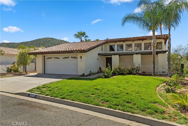 30619 Early Round Drive, Canyon Lake, CA 92587