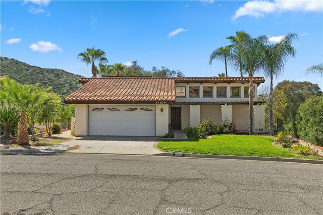 30619 Early Round Drive, Canyon Lake, CA 92587