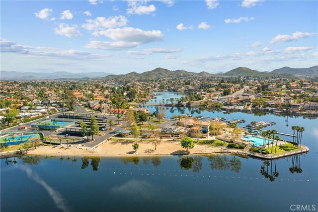 30619 Early Round Drive, Canyon Lake, CA 92587