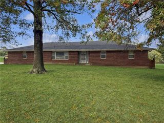 310 W 18th Street, Higginsville, MO 64037
