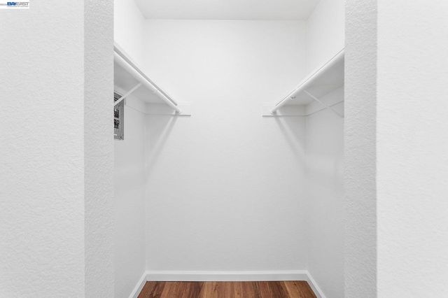 1044 Mohr Ln D, Concord, CA 94518