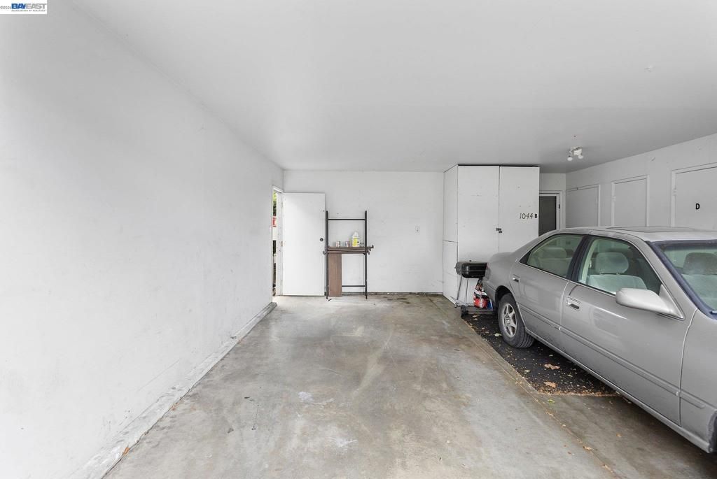 Image 20 of property listing at 1044 Mohr Ln D, Concord, CA 94518