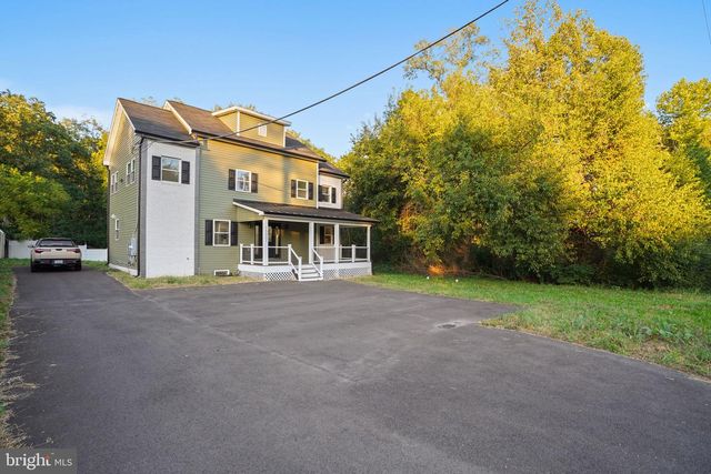 15001 DARNESTOWN RD, Germantown, MD 20874