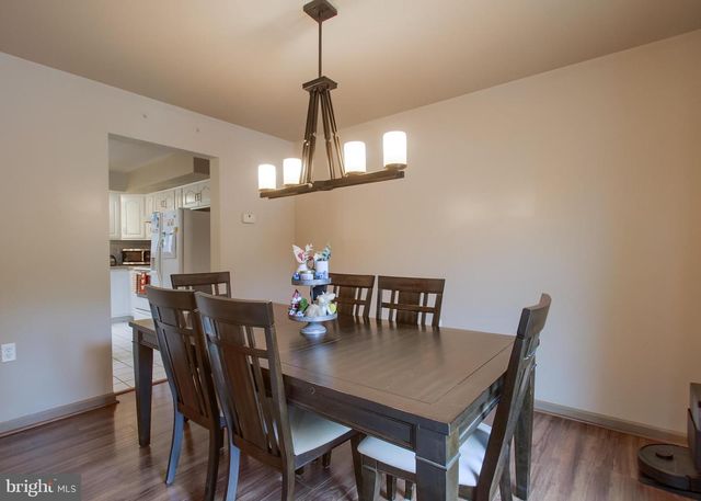 3 LIBERTY DRIVE, Mount Holly Springs, PA 17065