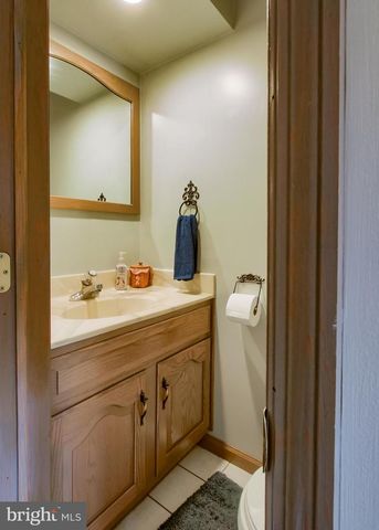3 LIBERTY DRIVE, Mount Holly Springs, PA 17065