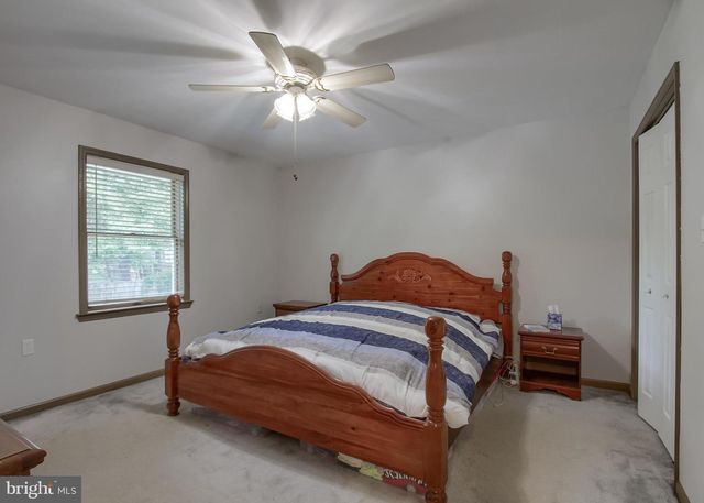 3 LIBERTY DRIVE, Mount Holly Springs, PA 17065