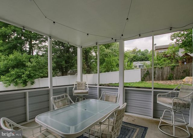 3 LIBERTY DRIVE, Mount Holly Springs, PA 17065