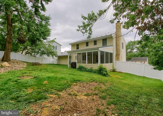 3 LIBERTY DRIVE, Mount Holly Springs, PA 17065