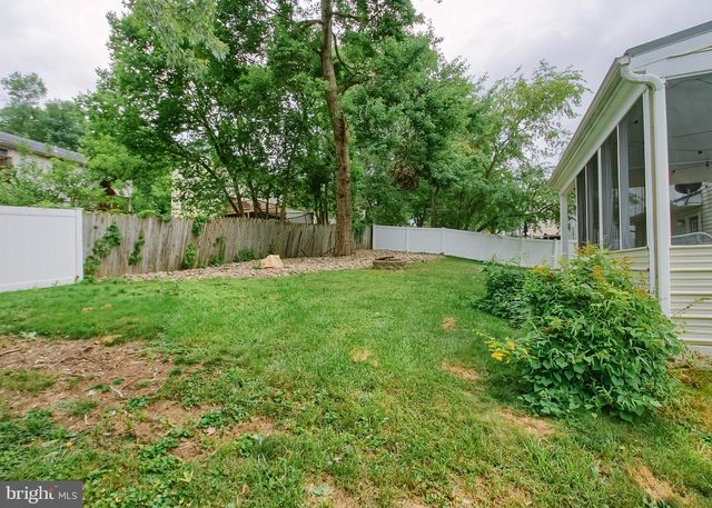 3 LIBERTY DRIVE, Mount Holly Springs, PA 17065
