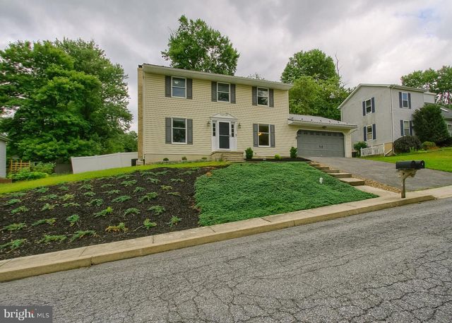 3 LIBERTY DRIVE, Mount Holly Springs, PA 17065