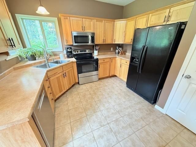 4648 Scotchpine Court NW, Bemidji, MN 56601