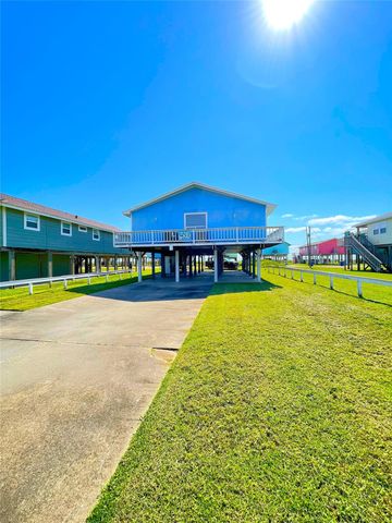 2619 Swan Court, Surfside Beach, TX 77541