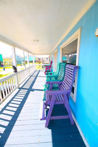 2619 Swan Court, Surfside Beach, TX 77541