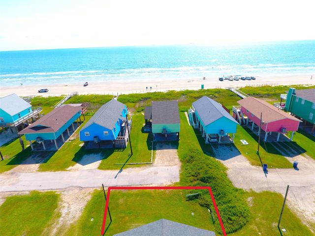 2619 Swan Court, Surfside Beach, TX 77541