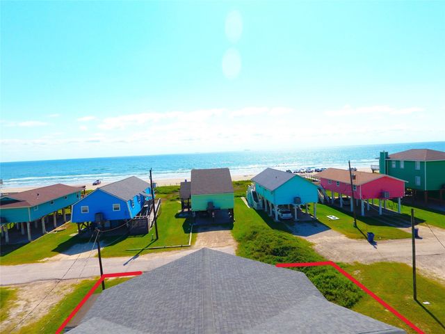 2619 Swan Court, Surfside Beach, TX 77541