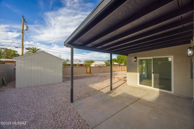 1515 S Avenida Sirio, Tucson, AZ 85710
