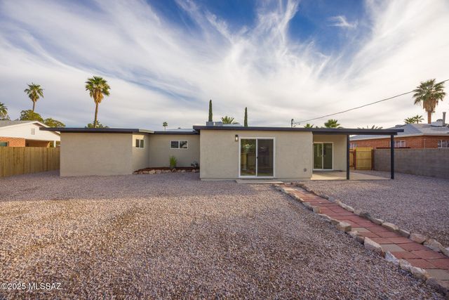 1515 S Avenida Sirio, Tucson, AZ 85710