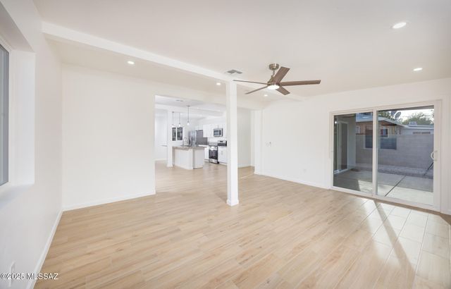 1515 S Avenida Sirio, Tucson, AZ 85710