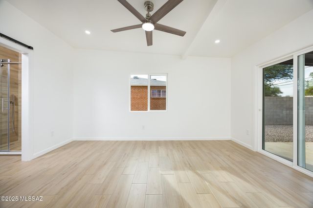 1515 S Avenida Sirio, Tucson, AZ 85710