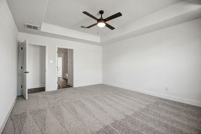 720 Greystone Lane, Angleton, TX 77515