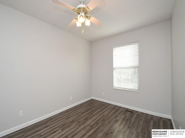 1421 SW 36 Street, Lincoln, NE 68522