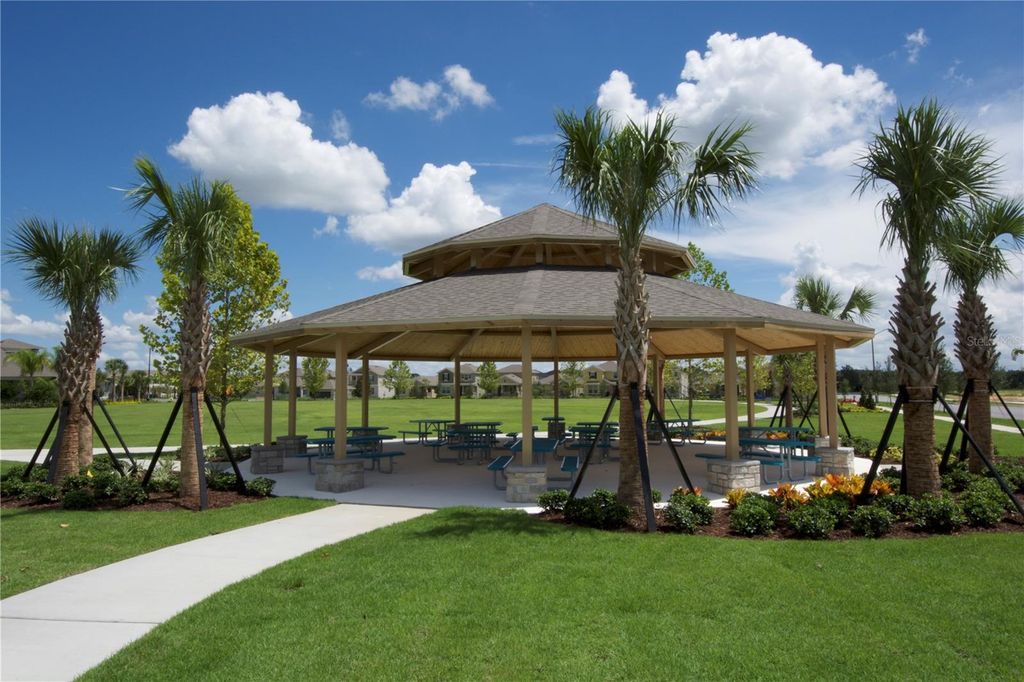 Image 39 of property listing at 11893 SHINE VIEW LANE, Winter Garden, FL 34787
