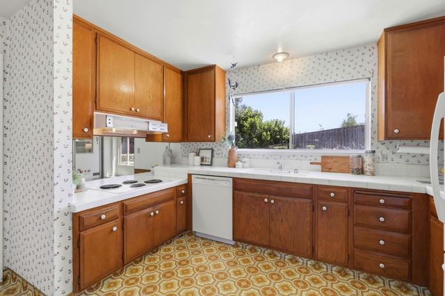 11106 Linda Vista Dr, Cupertino, CA 95014