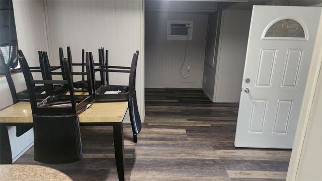 1010 22nd Street, San Leon, TX 77539