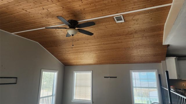 1010 22nd Street, San Leon, TX 77539