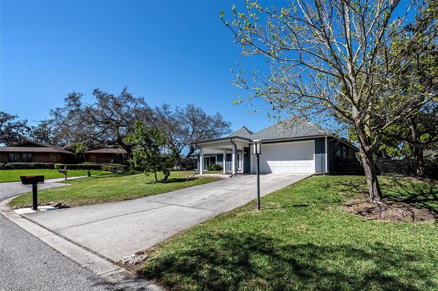 2334 BURNLEY COURT, Dunedin, FL 34698