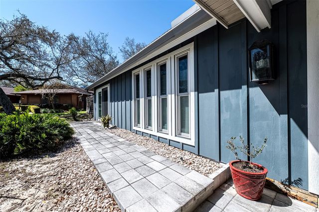 2334 BURNLEY COURT, Dunedin, FL 34698