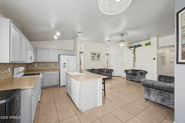 6610 E UNIVERSITY Drive 55, Mesa, AZ 85205