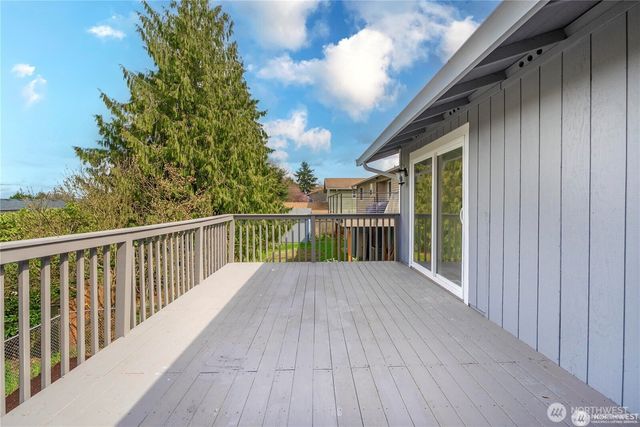 5033 37th Street NE, Tacoma, WA 98422