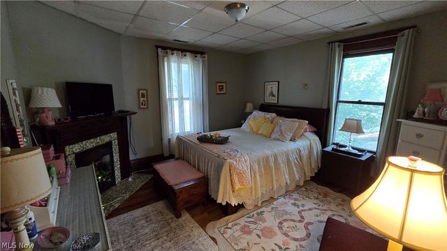 2106 Latrobe Street, Parkersburg, WV 26101
