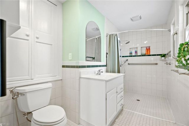 2031 Ridge End RD, Virginia Beach, VA 23454
