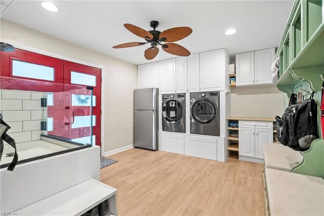 2031 Ridge End RD, Virginia Beach, VA 23454